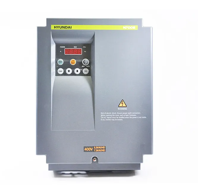 HYUNDAI —  HYUNDAI N700E 220HF/300HFP